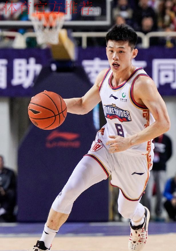 王岚嵚半场出战12分钟，4中3得到9分2篮板1助攻1抢断